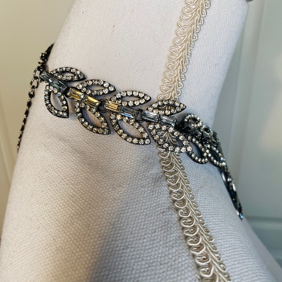 Statement Necklace - Picture 4 of 6